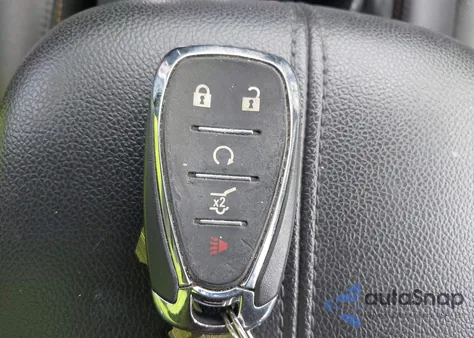 2018 Chevrolet Equinox Premier из США, поврежденный, VIN 2GNAXMEV4J6139477